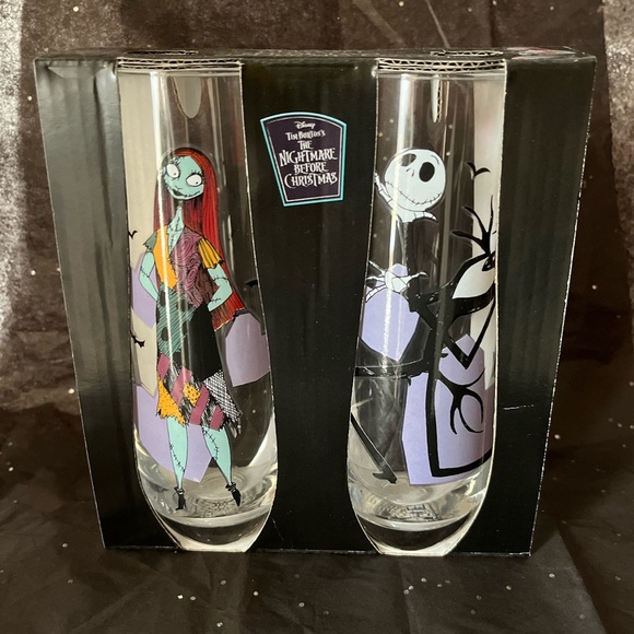 Disney Nightmare Before Christmas Jack and Sally Fluted Glassware Set of 2 NIP - Picture 2 of 4